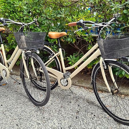 Apt Luminoso, Spazioso Con Aria Condiz E Bici Viareggio Ngoại thất bức ảnh